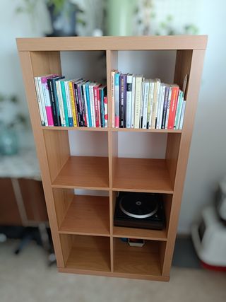Estantería librería de madera marrón