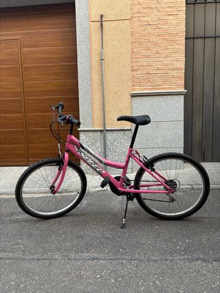 Bicicleta SPEED Tomsa 24" fucsia