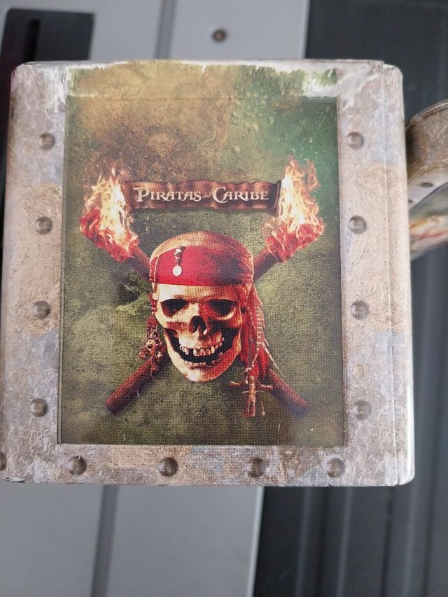 Caja Piratas del Caribe