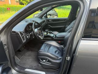 Porsche Cayenne hybrid