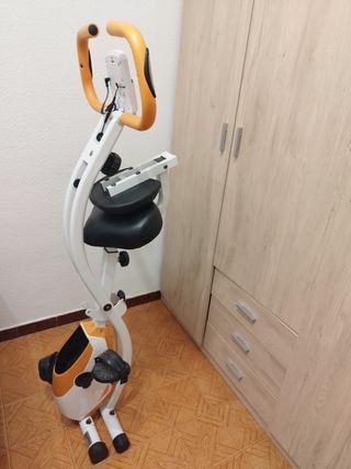 Bicicleta estática plegable