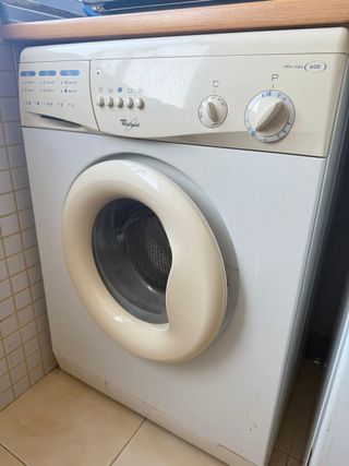 Lavadora Whirlpool AWM 4066 (600)