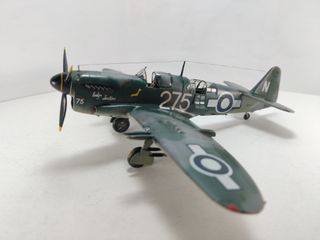 Maqueta Fairey Firefly MkI 1/72