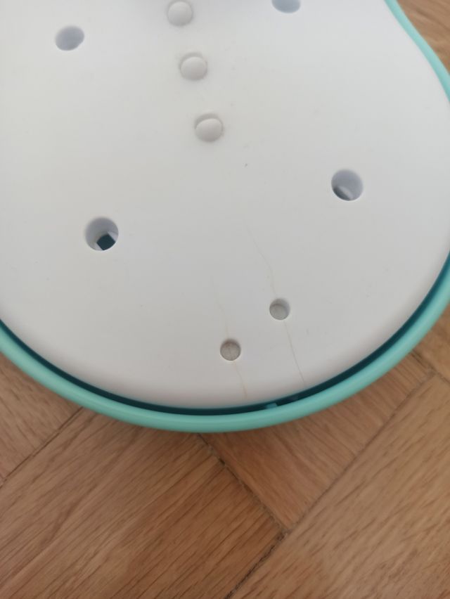 Escurre biberones Suavinex + biberón nuevo