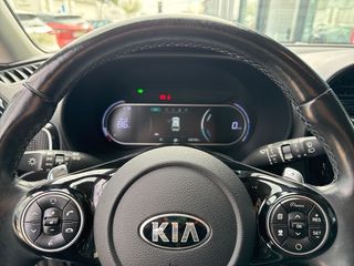 KIA e-Soul e-Soul 150kW Emotion (Long Range)