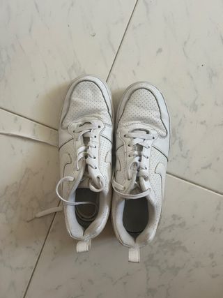 Zapatillas Nike blancas