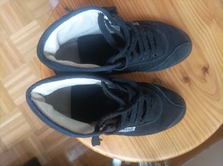 Zapatillas Kawasaki negras