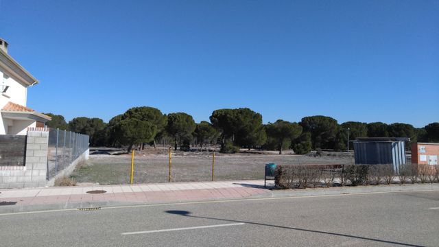 PARCELA EN ALDEAMAYOR S.MARTIN (VALLADOLID)