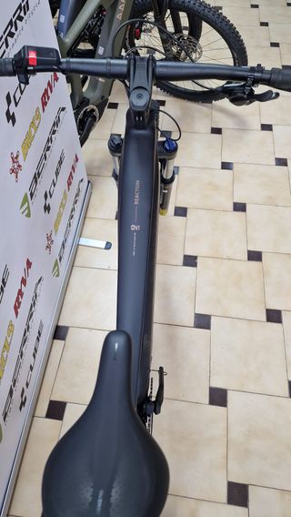 Bicicleta Cube Reaction Hybrid One L 800W