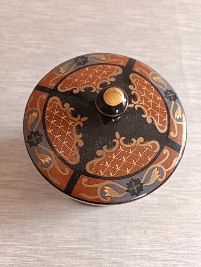 Bote porcelana japonés - pavo real