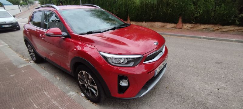 KIA Stonic 2017 - foto 1