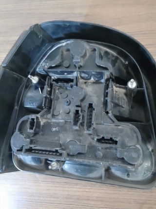 Piloto trasero derecho Volkswagen Golf III