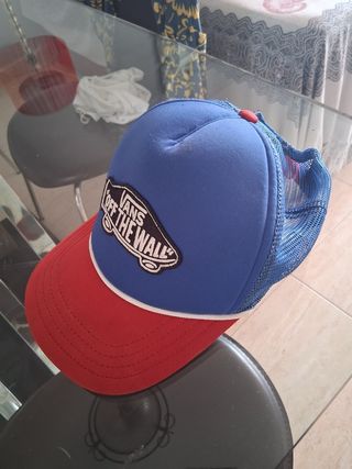 Gorra Vans azul y roja