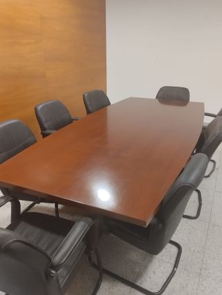 Mesa juntas + 8 sillas oficina