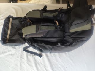 Mochila FORCLAZ trekking 60L