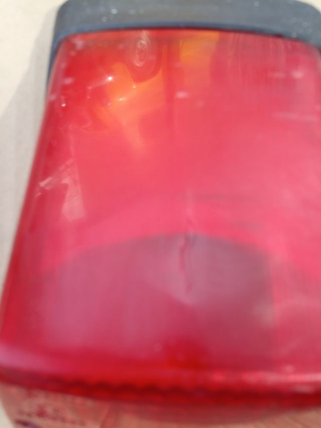 Piloto trasero
    Kle 500