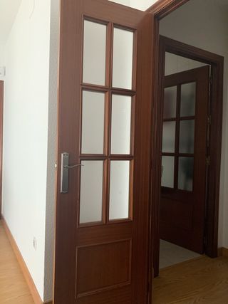 CONJUNTO DE 2 puertas con cristalera 