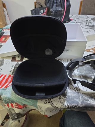 Samsung Gear VR - VR Headset