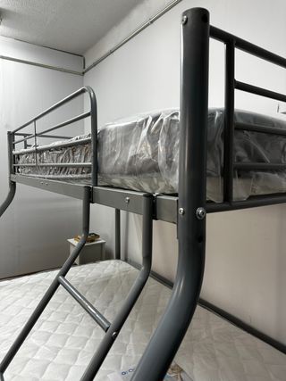 Litera metálica gris - 2 camas (NUEVA)