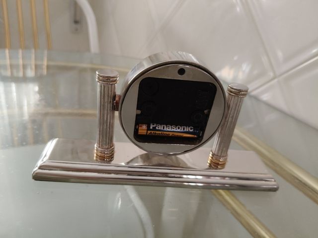 Reloj de sobremesa cuarzo