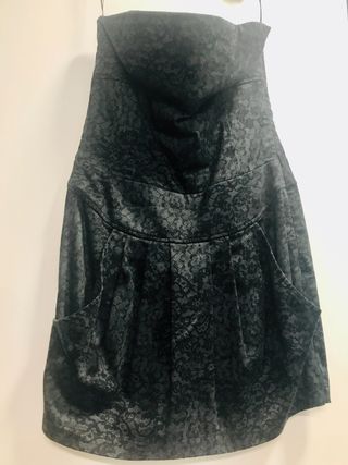 Vestido negro Zara - palabra de honor