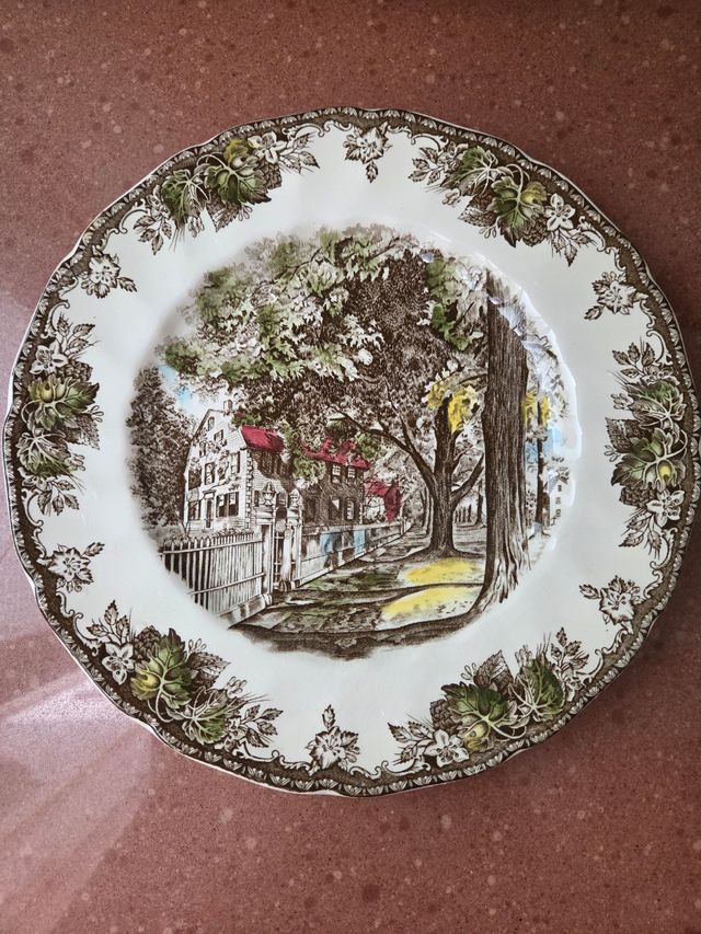 Plato Johnson Brothers - Vintage