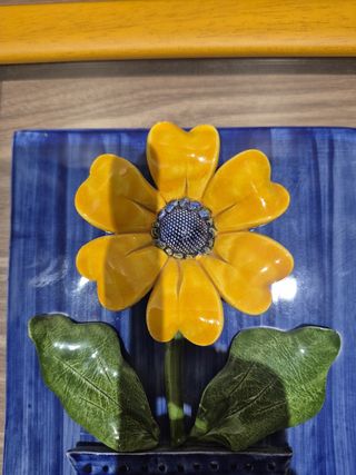 Cuadro Cerámica Flor Amarilla