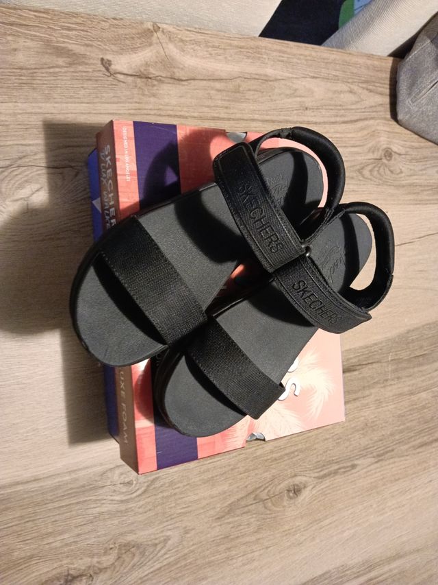 Skechers D'Lux Walker - Zapatos