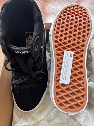 Vans Sk8-Hi negras talla 35