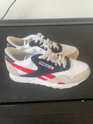 Reebok Classic Blancas - Talla 40