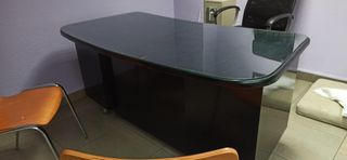Mesa escritorio moderna - negra y marrón