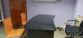 Mesa escritorio moderna - negra y marrón