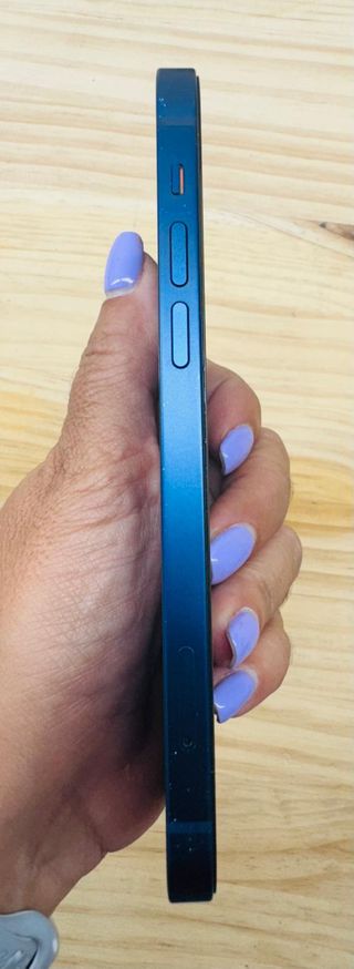iPhone 12 Azul 128GB - Como Nuevo