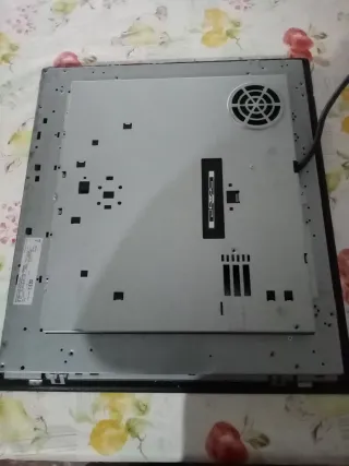 Placa inducción Bosch - 3 zonas, no hago envío.