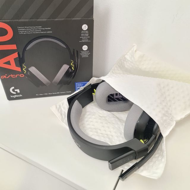 Auriculares Logitech Astro A10