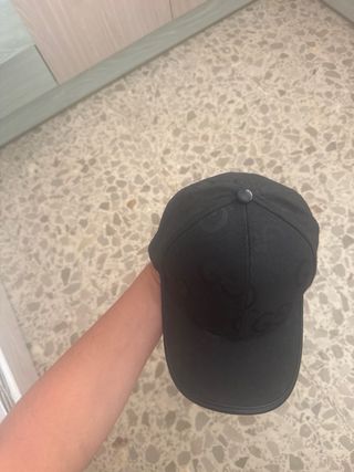 Gorra Gucci negra