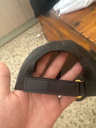 Gorra Gucci negra