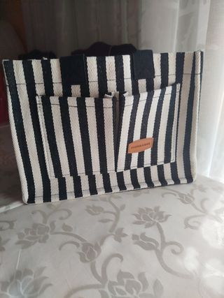 Bolso rayas blanco-negro 