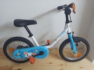 Bicicleta niño/niña 14" con ruedines
