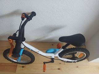 Bicicleta niño/niña 14" con ruedines