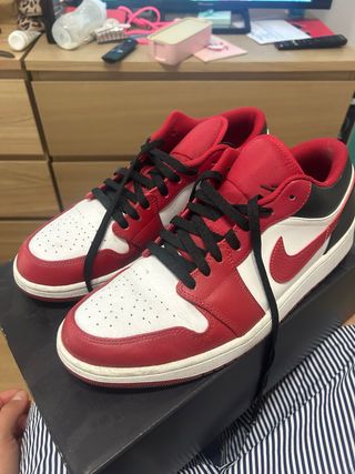 Air Jordan 1 Low - rojas y negras