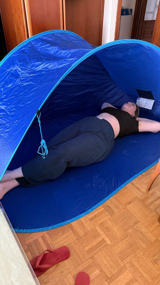 SIN USO Carpa Plegable Azul - para 4 Personas