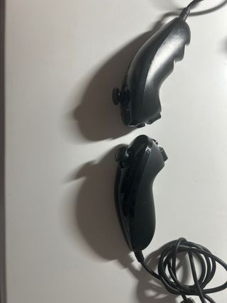 2 Nunchuks Wii - Negro
