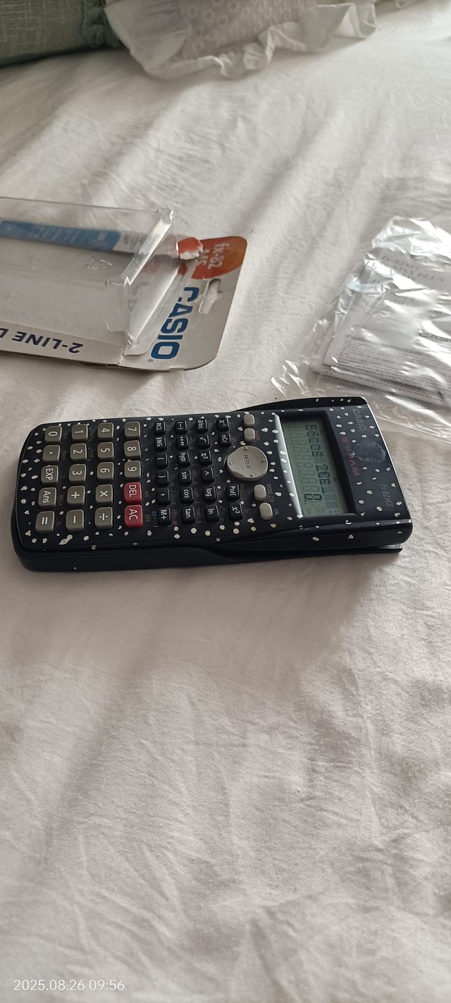 Casio FX-82MS Calculadora científica