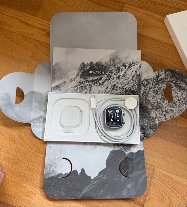 Apple Watch Ultra 2 - Plata