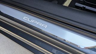 CUPRA Leon 2024 - POCOS KILÓMETROS ETIQUETA ECO