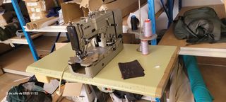 Máquina coser Juki ojales