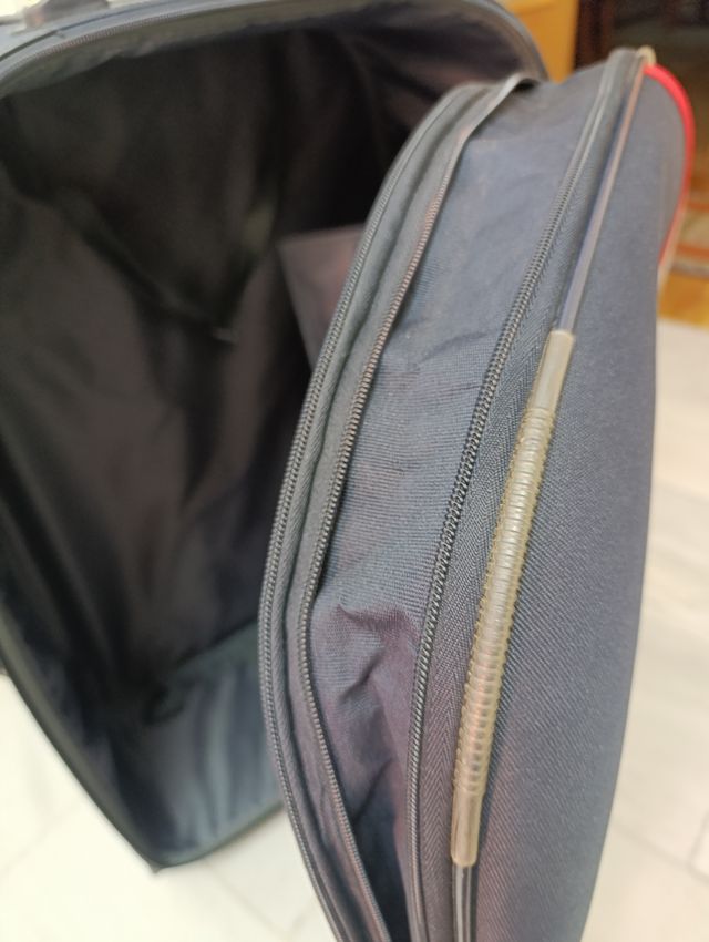 Maleta Gabol azul y beige