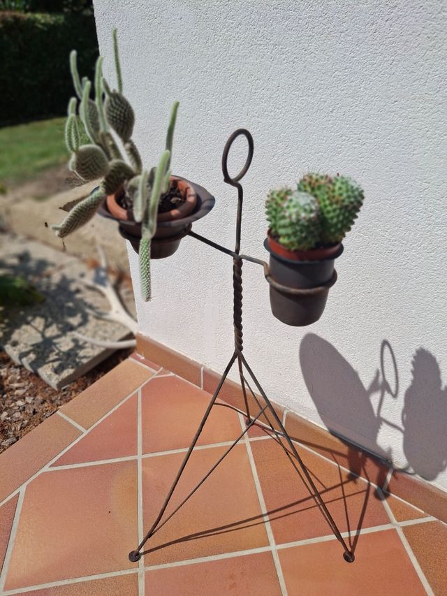 Portavasi in metallo vintage