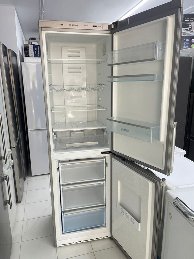 Nevera Bosch 2m - Acero inoxidable